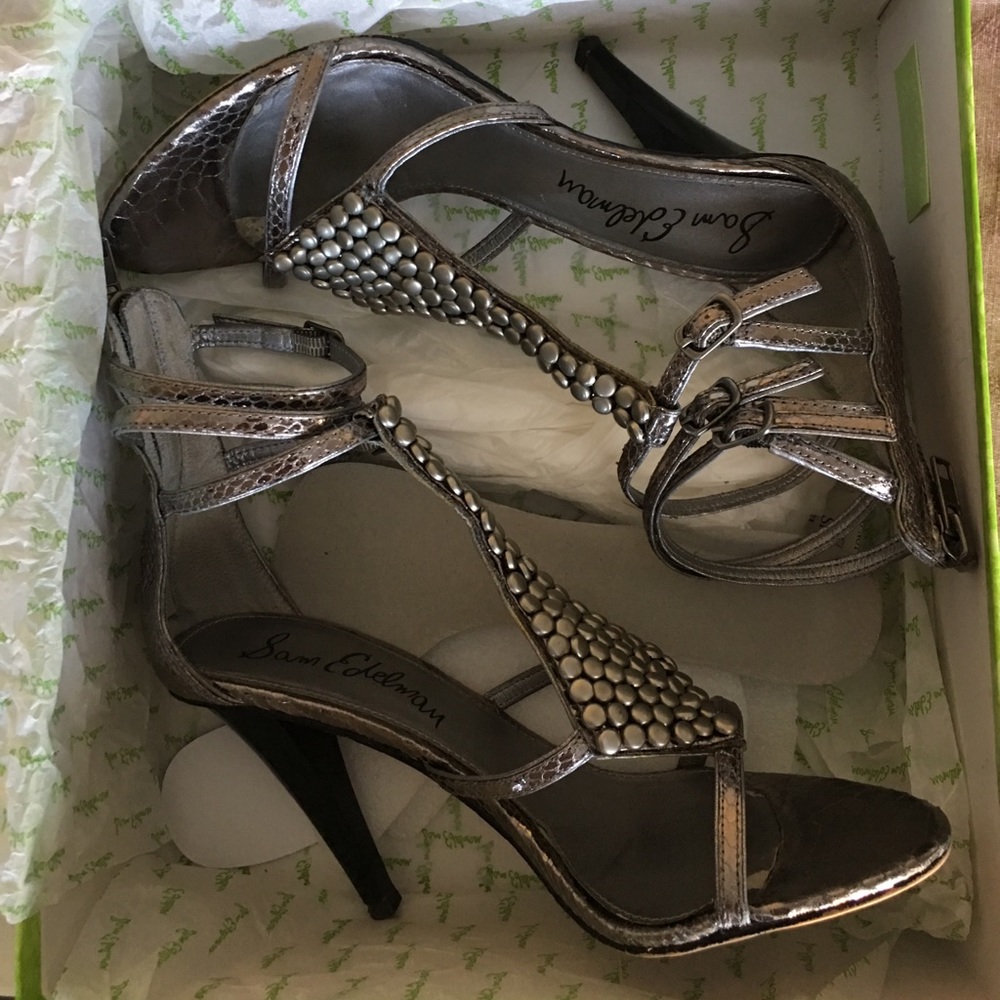 High heels - Picture 3 of 6